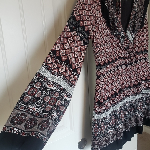 Wild Blue Romper XL - Picture 6 of 12